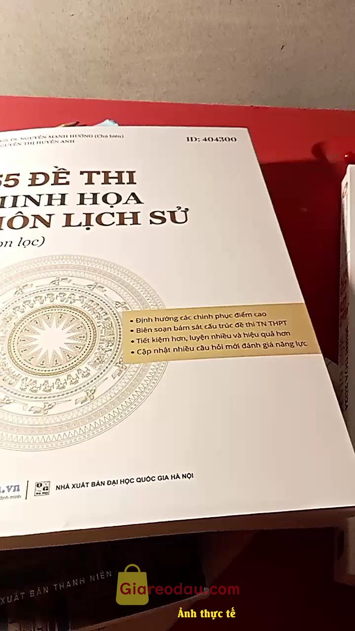 Giảm giá [Mã giảm 41%] Bộ đề luyện thi trắc nghiệm khối C - sách ôn thi thpt quốc gia 2024 xã hội Moonbook. Nhận sách mà cute vãi anh em. Từ cái vỏ bọc sách đã thấy Moon độc. 