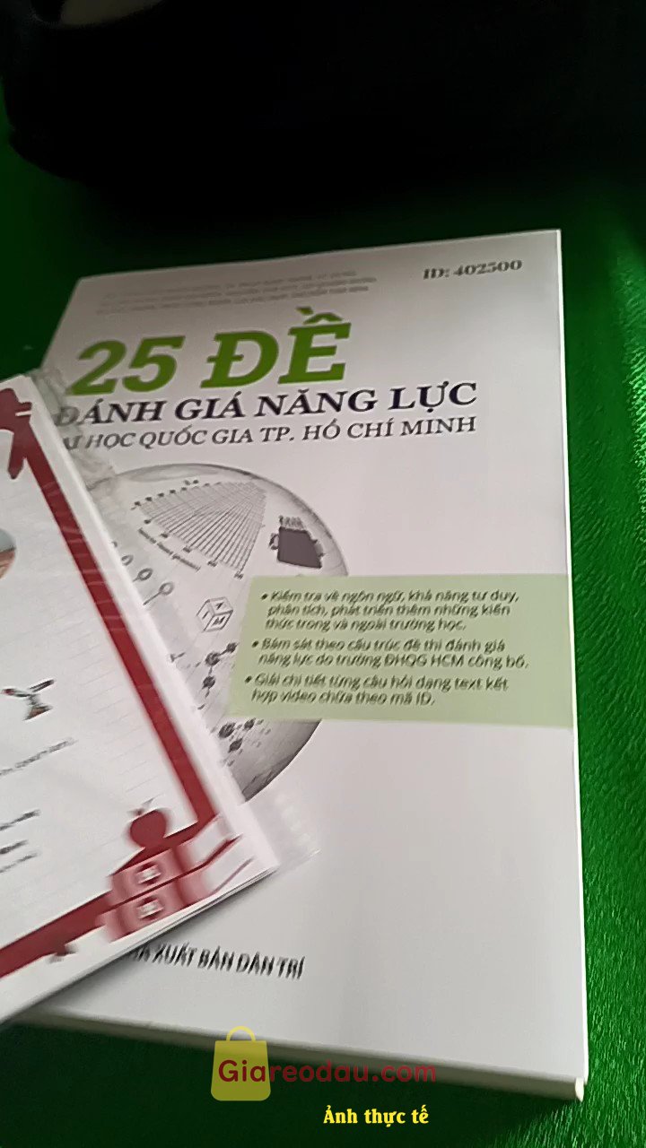 Giảm giá Sách 25 đề thi đánh giá năng lực ĐHQG TP.HCM 2024 | Me Book. Sp quá tốt trong tầm giá, in ấn đẹp, cẩn thận. Chưa test các chức. 
