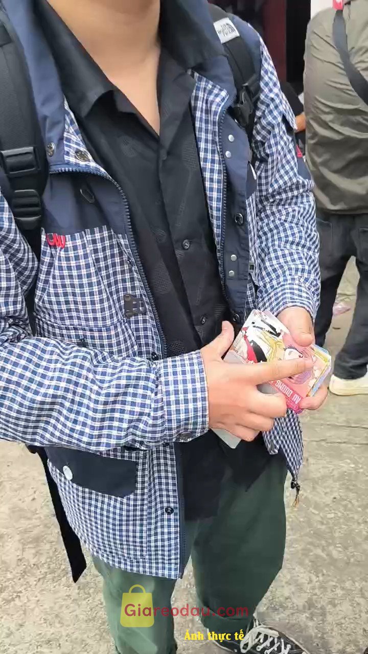 Giảm giá [Mã giảm 20%] Sách 86 Eightysix 10. Shop giao hàng đúng theo yêu cầu, vận chuyển nhanh, ủng hộ shop lâu. 