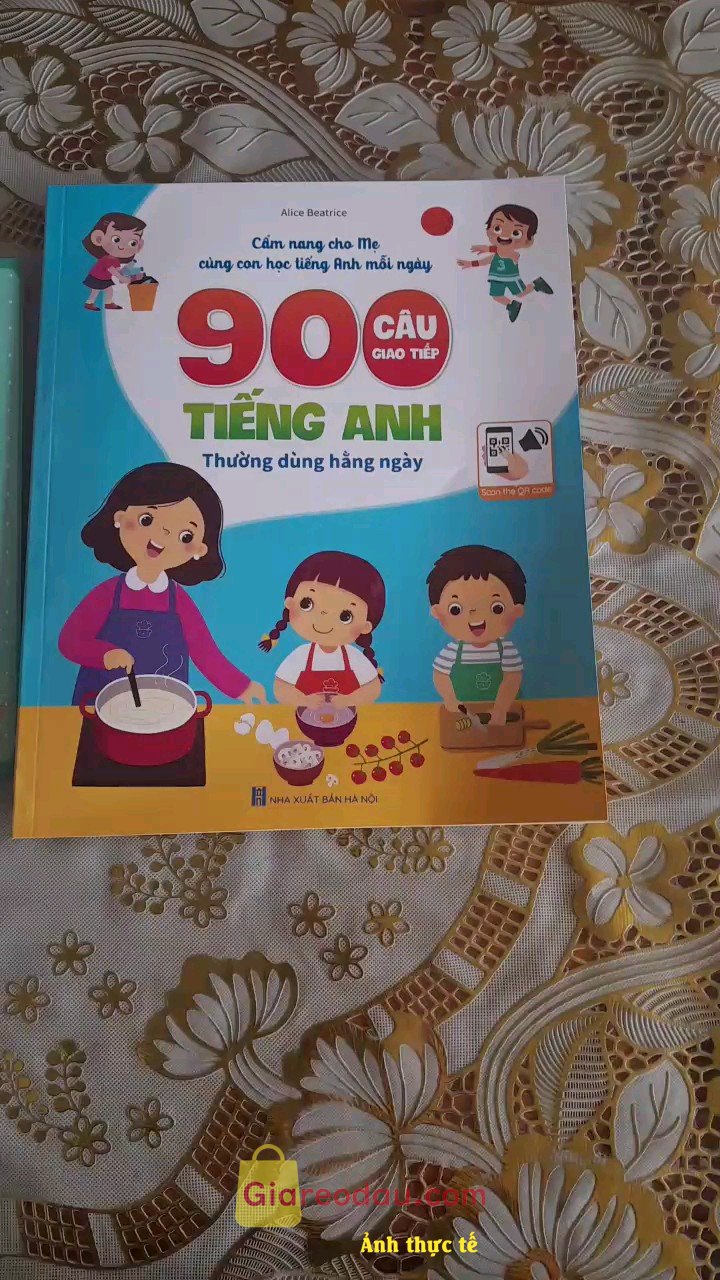 Giảm giá [Mã giảm 44%] Sách -900 Câu Tiếng Anh Giao Tiếp Thường Dùng Hằng Ngày- Cùng con học tiếng anh mỗi ngày. Giao hàng nhanh, bảo vệ tốt, chăm sóc khách hàng  good, thông tin về . 