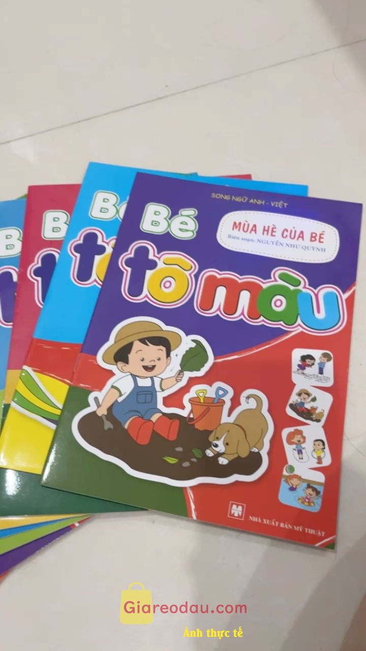 Giảm giá [Mã giảm 38%] Sách Bé Tô Màu (Bộ 10 Cuốn Dành Cho Trẻ 3-6 Tuổi Song Ngữ Việt Anh). Quá tuyệt vời nha shop, bé e rất thích, shop tặng kèm theo hộp màu. 