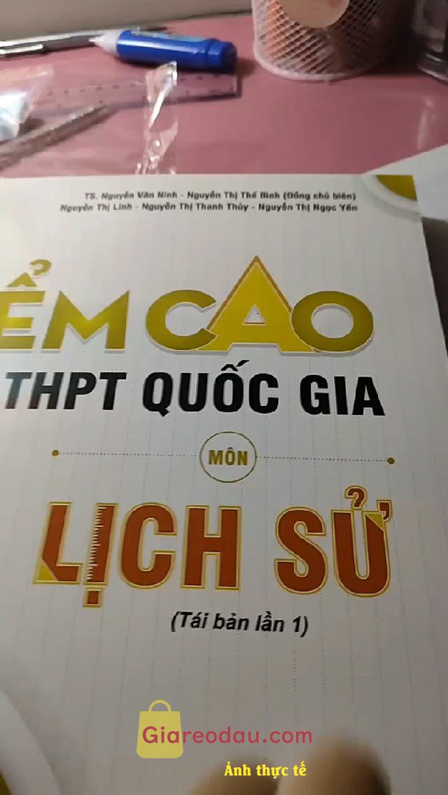 Giảm giá [Mã giảm 30%] Sách-Bí quyết chinh phục điểm cao kỳ thi THPT Quốc gia môn Lịch sử. Sách đóng gói tốt, gọn gàng sạch đẹp, giao hàng nhanh, tốt, sẽ. 