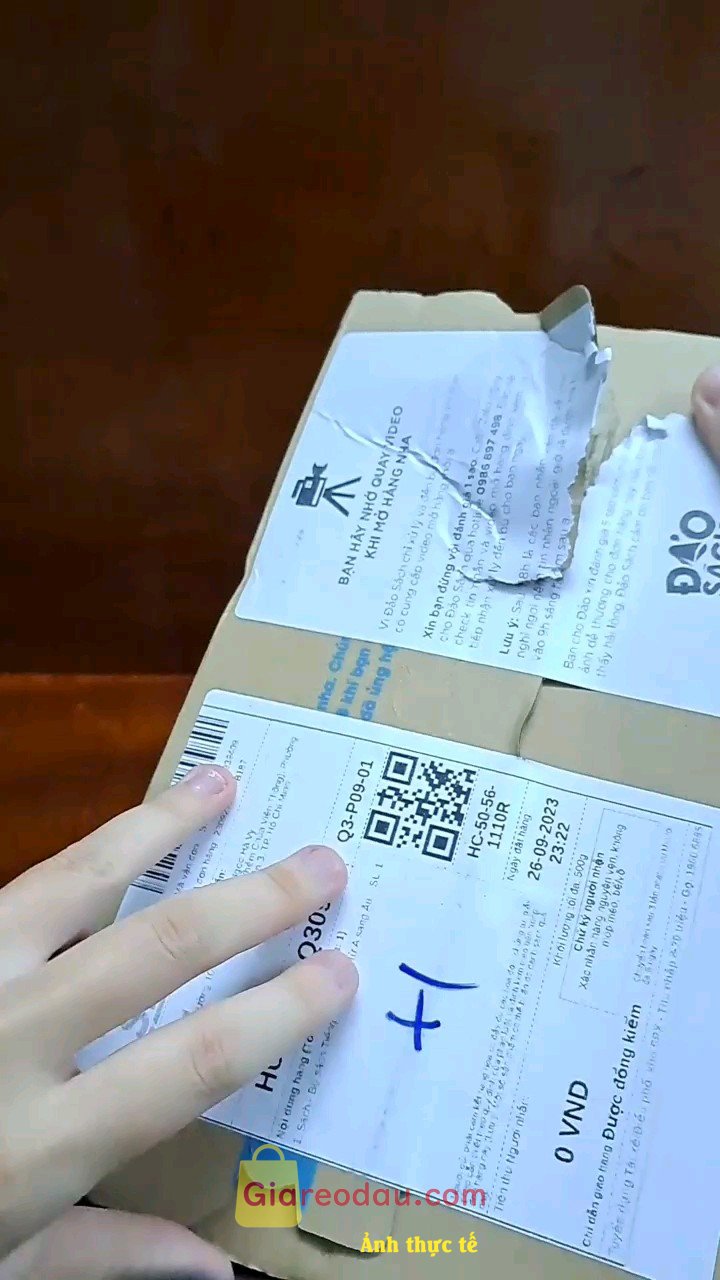Giảm giá [Mã giảm 27%] Sách Bộ sách Tiếng anh du lịch từ Á sang Âu. Phương thức đóng gói mới, sáng tạo, giúp sách giữ được nguyên. 