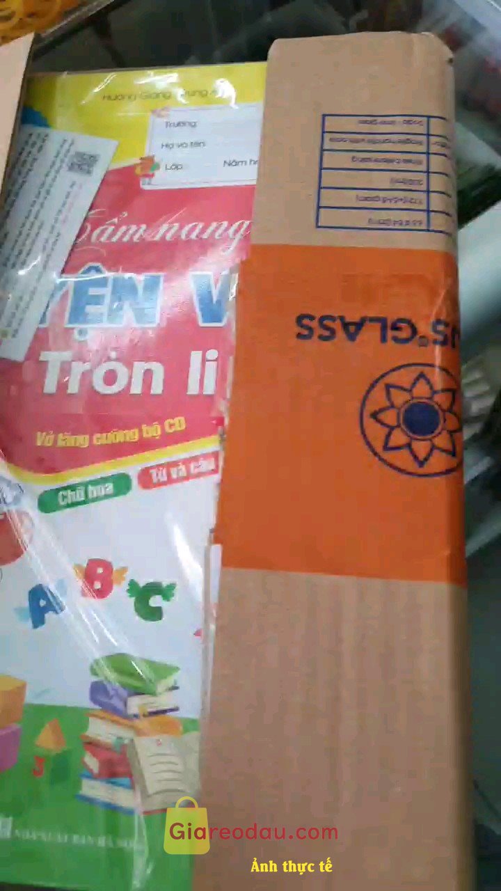 Giảm giá [Mã giảm 30%] Sách Cẩm Nang Luyện Viết Tròn Li Phiên Bản 5.0 - Vở Tăng Cường Bộ Cánh Diều. Tiệm gói hàng kĩ, sách đẹp, thẳng thớm. Nội dung hướng dẫn kĩ,. 