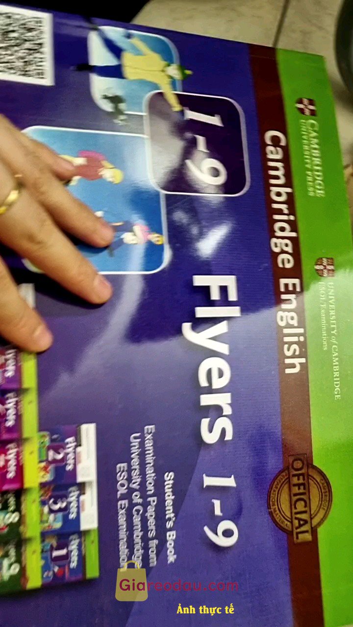 Giảm giá Sách Cambridge Eghlish Starter Movers Flyers In Màu. Sách giao nhanh,tiếc là k có mã code file ngje của từng test, in đủ. 