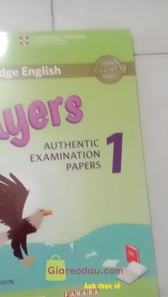 Giảm giá Sách Cambridge English Flyers 1 (For revised exam from 2018). Shop đóng gói cẩn thận, chắc chắn. Giao hàng nhanh chóng. Sorry không. 