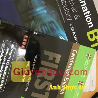 Giảm giá Sách Cambridge First 1 First Certificate in English (FCE). Sách đẹp, chuẩn. Shop bọc hàng rất cẩn thận, có lớp chống sốc. 