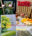 Giảm giá [Mã giảm 28%] Sách Chúng Ta Sinh Ra Là Để Hạnh Phúc. Bìa sách đẹp quá ạ !! Mê thật chưa đọc đến mà nghe tựa đề. 
