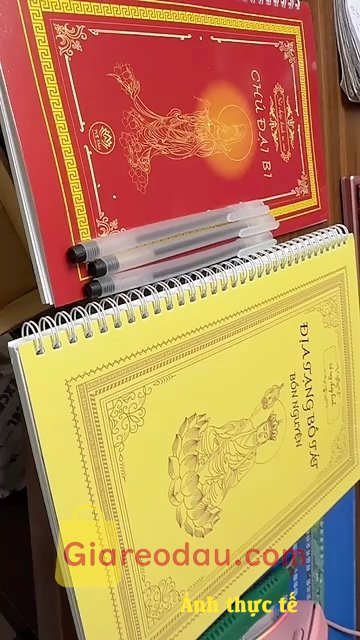 Giảm giá [Mã giảm 49%] Sách Combo 3 Vở Sổ chép kinh in mờ cao cấp Kinh Địa Tạng - Chú Đại Bi - Kinh Sám Hối ( TẶNG KÈM BÚT VIẾT) Anan Books. Mình mua combo 2q và được tặng thêm 3 chiếc bút. Nhận sách mình rất. 