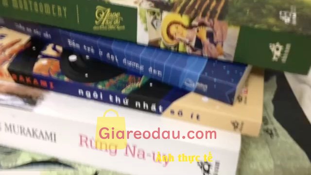 Giảm giá [Mã giảm 5%] Sách Đám trẻ ở Đại Dương Đen (AZ). Mua sách ở Nhã Nam thì khỏi bàn luôn ạ. Mê đến rất mê. Postcard. 