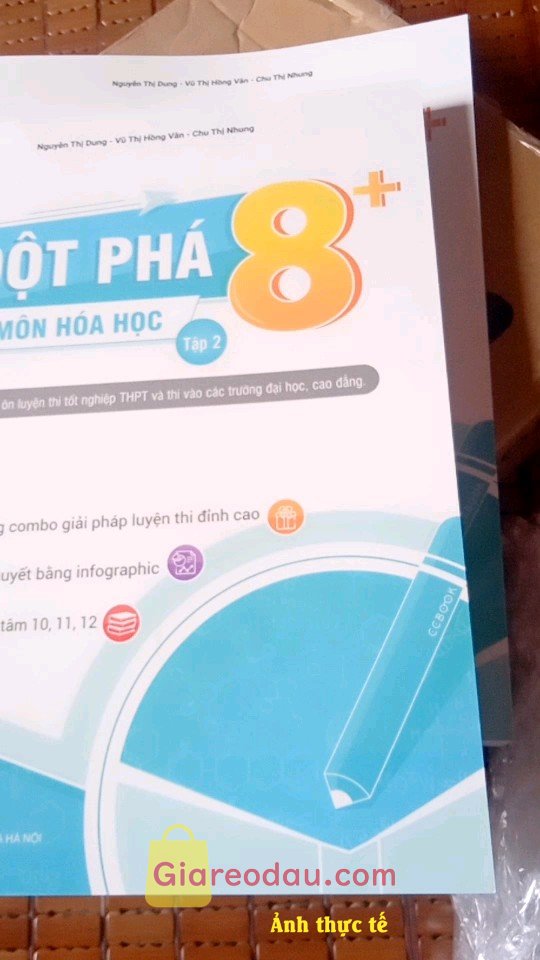 Giảm giá [Mã giảm 50%] Sách Đột phá 8+ môn Hóa học tập 2 (Phiên bản mới) Ôn thi đại học và THPT quốc gia Chính hãng CCbook. Sách rất đẹp và to hơn mình nghĩ, in rất đẹp luôn. Sách được. 