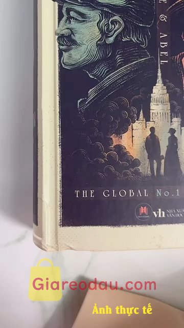 Giảm giá [Mã giảm 33%] Sách Hai Số Phận Bìa Cứng Tái Bản 2023. Mặc dù shop có quấn bằng bao chống sốc nhưng sách vẫn bị móp méo.. 