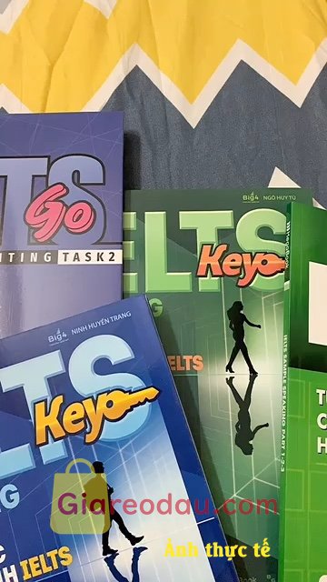 Giảm giá [Mã giảm 30%] Sách IELTS GO Writing task 2 Dàn ý mẫu cho tất cả các dạng bài. Sánh được bọc cẩn thận, sách mới, giao hàng nhanh. Sách không bị. 