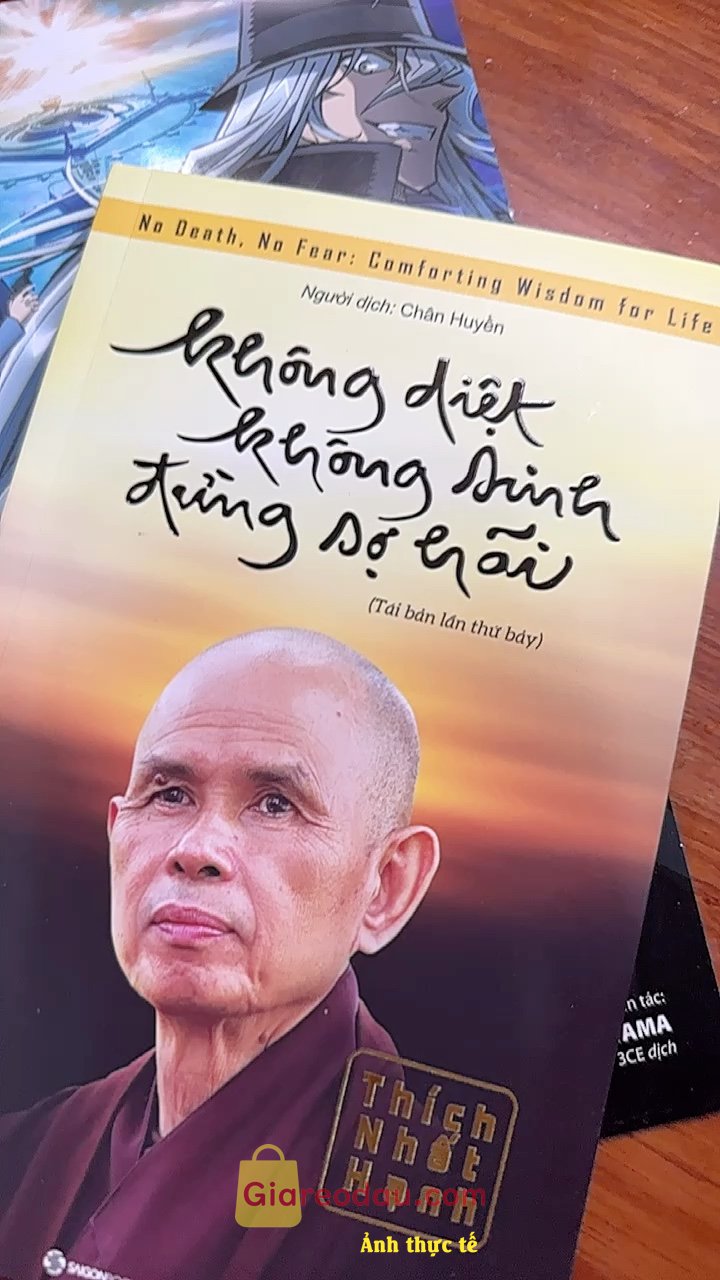 Giảm giá [Mã giảm 27%] Sách Không Diệt Không Sinh Đừng Sợ Hãi (Tái Bản 2022). giá ưu đãi rất tốt, rẻ hơn khi đến trực tiếp nhà sách, cbi hàng. 