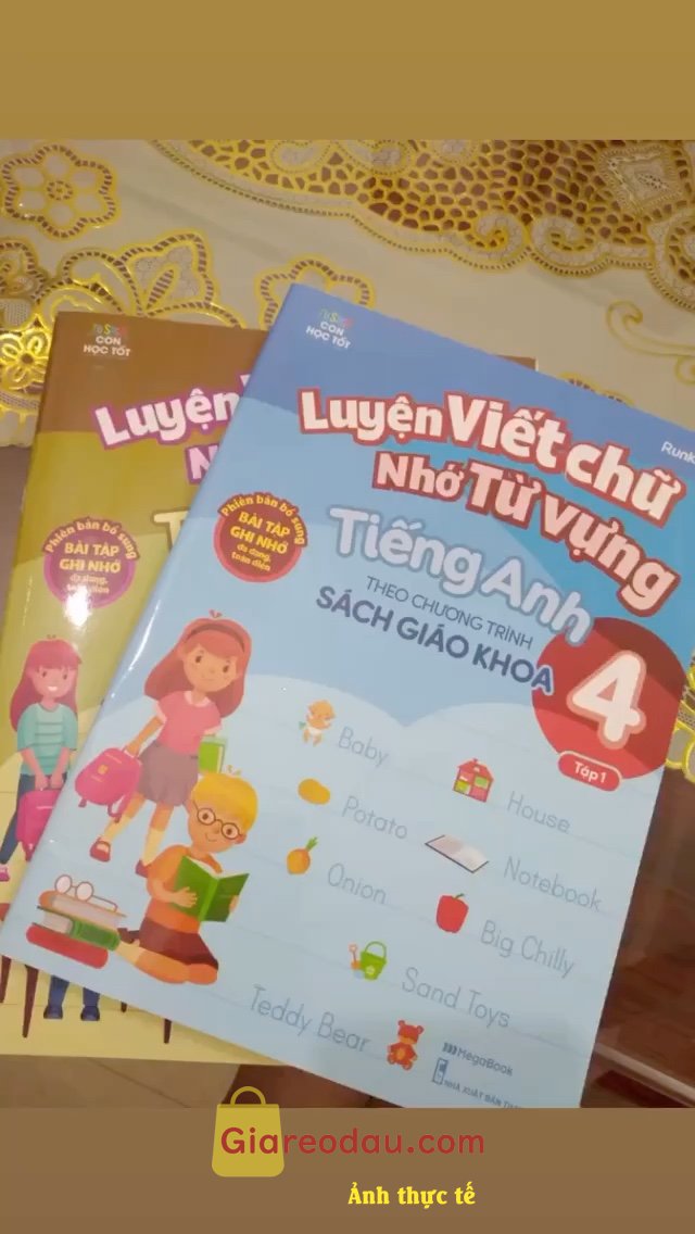Giảm giá [Mã giảm 23%] Sách Megabook Combo Luyện Viết Chữ Nhớ Từ Vựng Tiếng Anh Theo Chương Trình Sách Giáo Khoa Lớp 4 (Tập 1 + Tập 2). . 