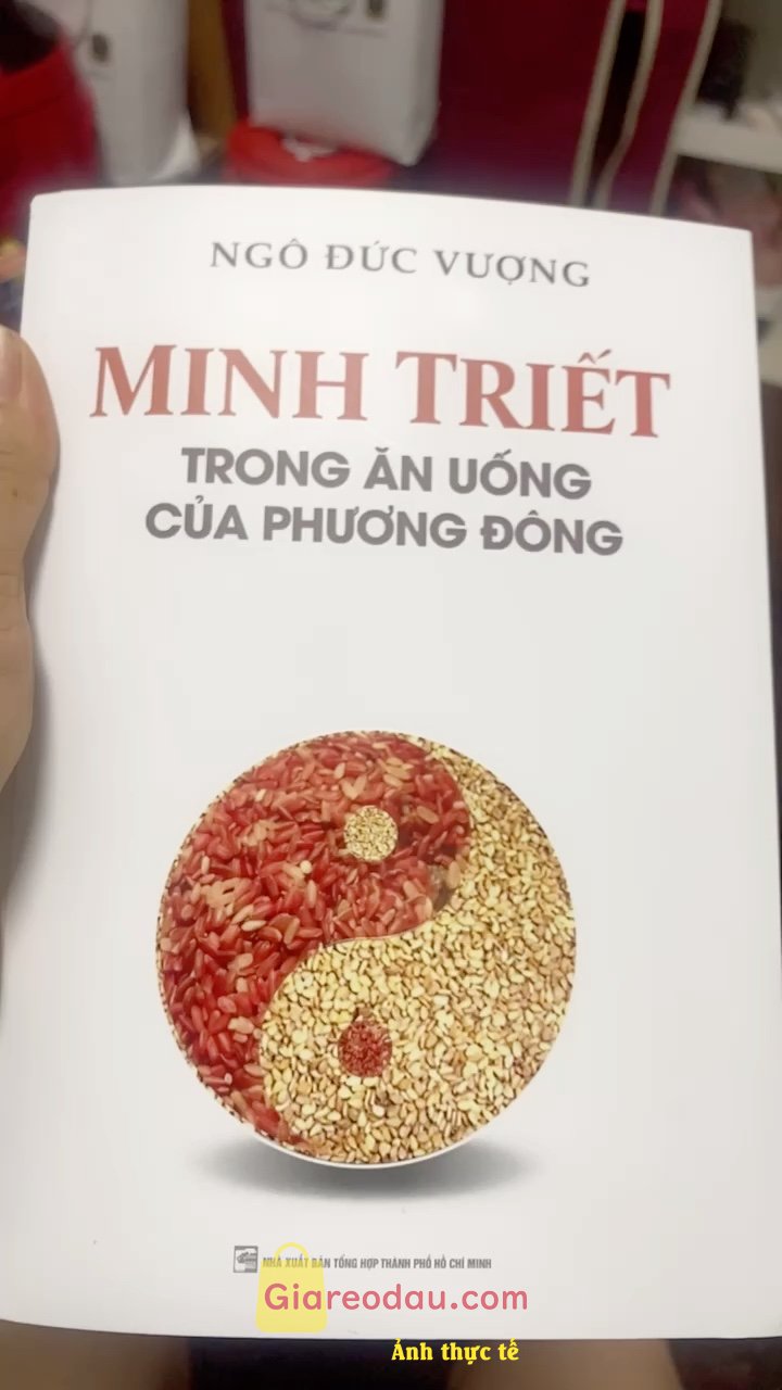 Giảm giá [Mã giảm 28%] Sách Minh Triết Trong Ăn Uống Của Phương Đông.. Rất hay và ý nghĩa. Nội dung làm thức tỉnh và có nhiều điều đáng. 