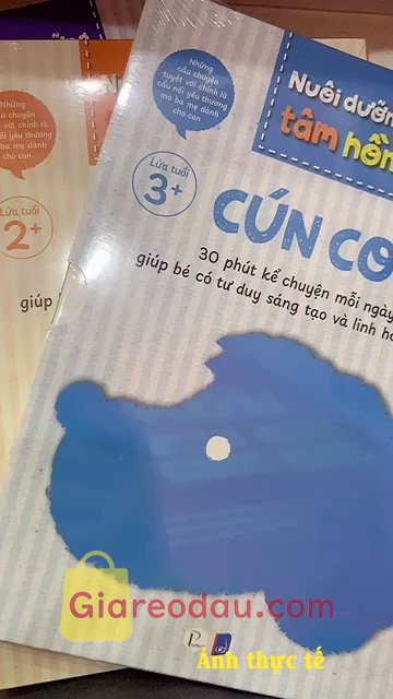 Giảm giá [Mã giảm 16%] Sách- Nuôi Dưỡng Tâm Hồn (Hươu cao cổ - Cá Voi - Cún Con -Gà Con -Gấu Con -Mèo Con -Thỏ Con -Voi Con). Shop giao hàng nhanh, đóng gói cẩn thận, trong bìa có 6 quyển, nội. 