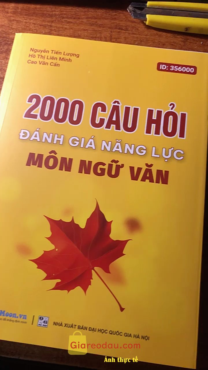 Giảm giá [Mã giảm 27%] Sách Ôn thi Đánh giá năng lực môn Ngữ văn 2024 | Sách ID. Sách có nhiều đề và đáp án cho mình luôn nên tiện lắm, còn tăng. 