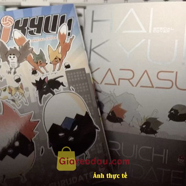 Giảm giá [Mã giảm 5%] Sách Premium Boxset Haikyu!! - Tập: 1 - 15 (Bộ 15 Cuốn) - Tặng Kèm Bìa Áo Hiệu Ứng UV + Bìa Áo Hiệu Ứng Metalize. Trời ơi box xinh lắm luôn với đóng gói siêu siêu siêu kỹ luôn á. 