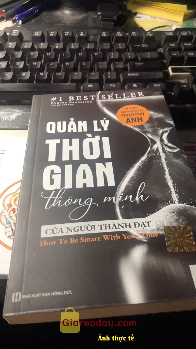 Giảm giá Sách Quản lý thời gian thông minh của người thành đạt: Bí quyết thành công của triệu phú Anh - BizBooks. Sách được bọc kỹ , đẹp , hàng giao nhanh ! Cảm ơn shop đã cho mình. 