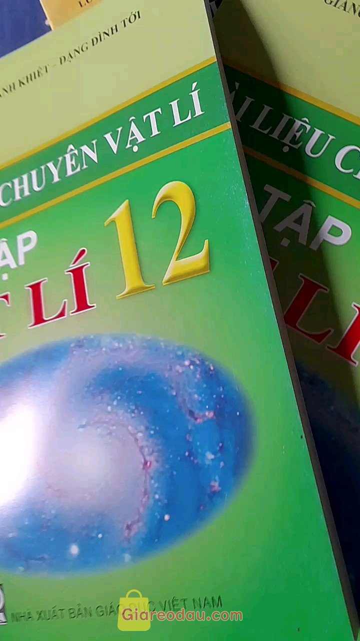 Giảm giá Sách Tài Liệu Chuyên Vật Lí Bài Tập Vật Lí 12. Sách ok mới giao hàng hơi lâu jdkjcjkfkxmjzjxjxkxmjxmcjfilsk  nxkbcj. Giao. 
