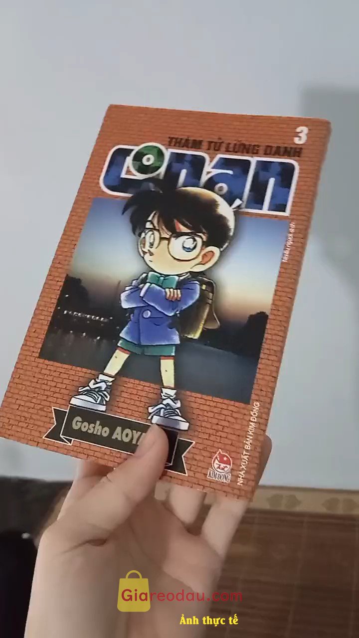Giảm giá [Mã giảm 3%] Sách Thám Tử Lừng Danh Conan - Tập 97 (Tái Bản 2023). Shop giao đúng, đủ. Nhân viên cửa hàng tự giao nên mất ship hơi đắt.. 