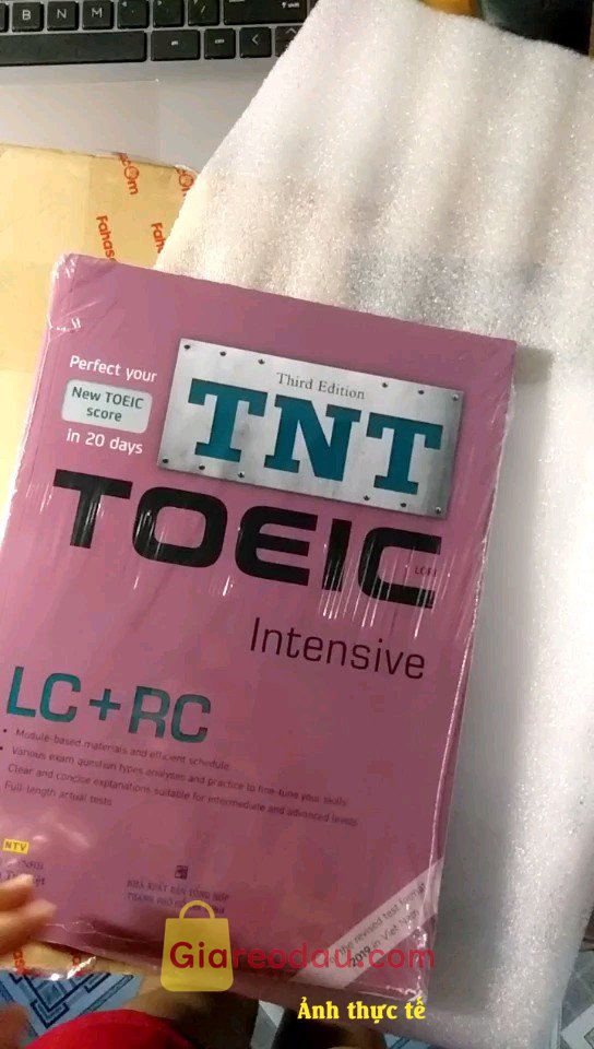 Giảm giá [Mã giảm 24%] Sách TNT Toeic Intensive (Third Edition). Giao hàng nhanh. Mà đủ nha. Shipper cũng dthg nữa. Giá sp cũng ko quá. 